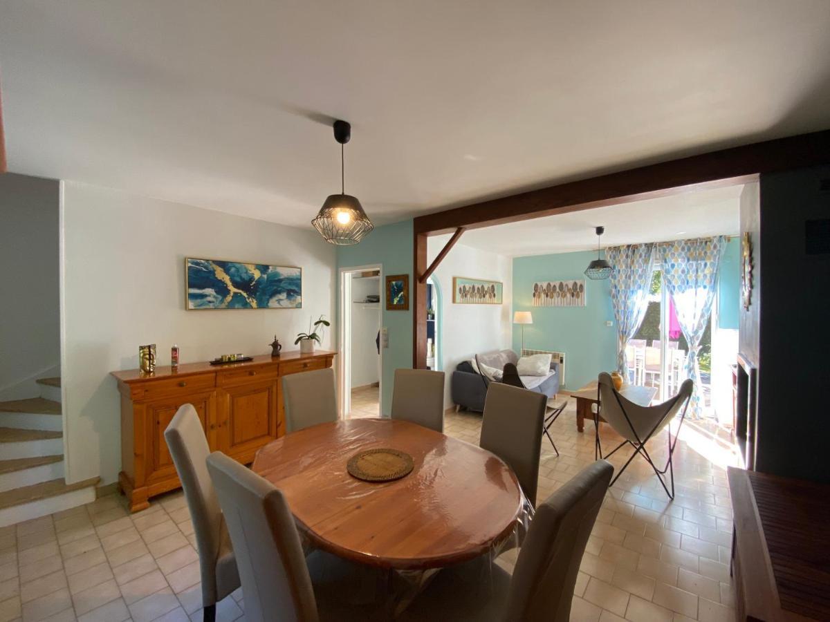 Maison Avec Piscine Et Sauna A Vire Экстерьер фото
